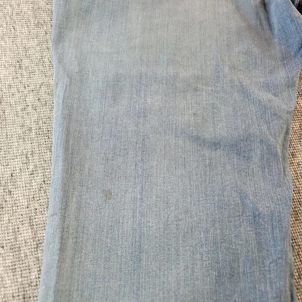 Levi's 541 Athletic Taper Jeans Men's 44x32 Light Wash Distressed Paint Stained